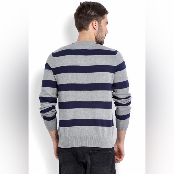 Tommy Hilfiger 100% Cotton Sweater - Picture 2 of 3